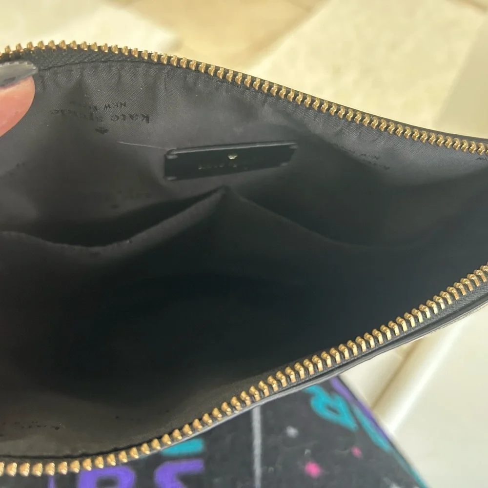 Signature Kate Spade Flower Large Swingpack Crossbody - Picture 7 of 7